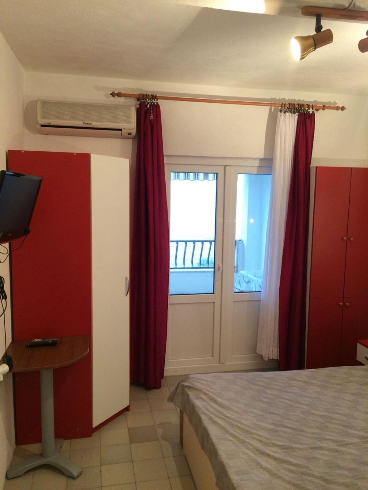 Apartments By The Sea Tucepi, Makarska - 2699 Cameră foto